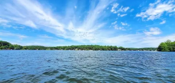Living in Lake Hopatcong!,Tolga (Tony) Erzene