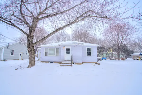 Refinished 3BR/1BA Lester Prairie Home,Chuck Carstensen