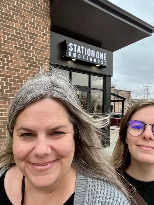 Young's Yums: Station One Smokehouse,Sara Latta-Young