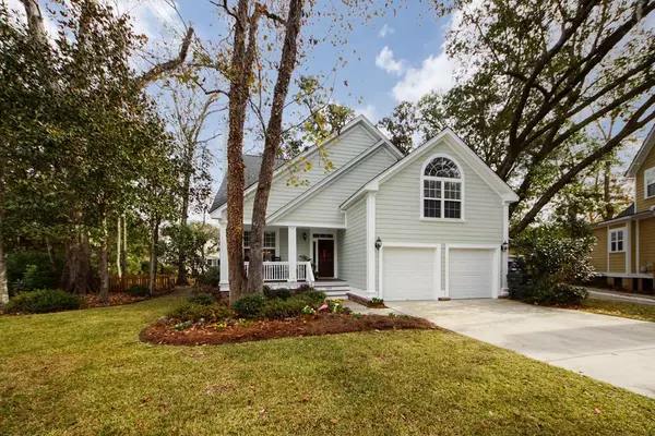 Charleston SC Home for Sale $570,000,AgentOwned Realty