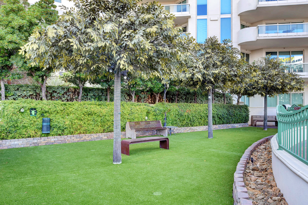 Turnberry Place luxury high rise condominium building in Las Vegas