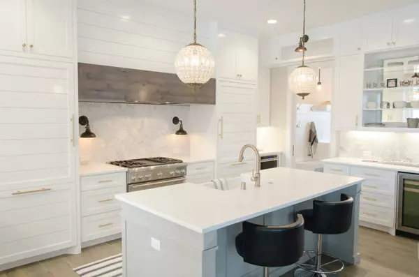 5 Ways To Instantly Revamp Your Home,Zainab Adams