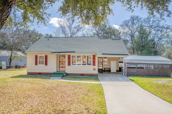 North Charleston SC Home for Sale $299,900,AgentOwned Realty