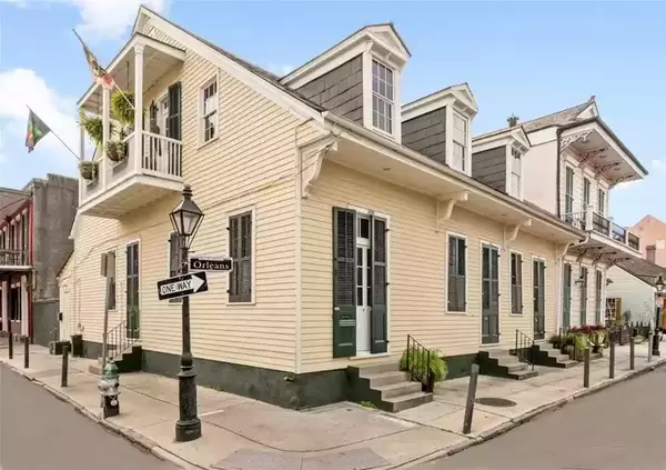 Great Small Homes on the Market Right Now ,John Hendrix