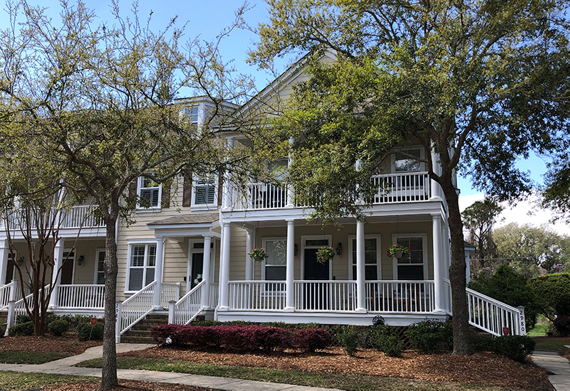 home built on a corner lot in charleston south carolina