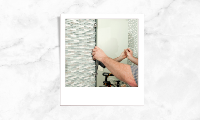 Photo of setting up a mirror