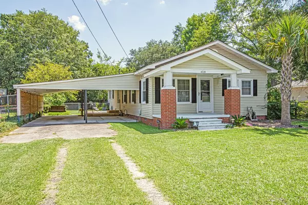 North Charleston SC Home for Sale $295,000,AgentOwned Realty
