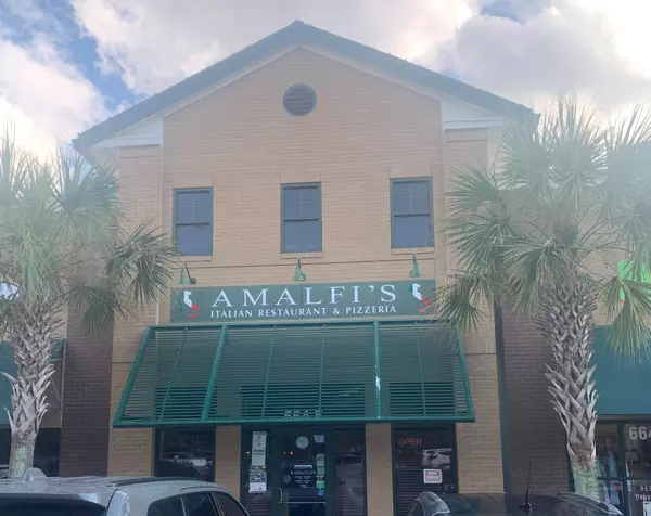 Amalfi's Italian Restaurant & Pizzeria - the BEST in Mt Pleasant,John Norkett