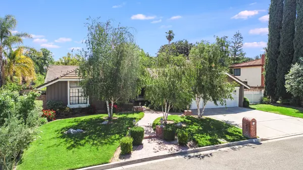 530 Bristol Ave, Simi Valley, CA,Demi Fox