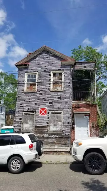 Charleston SC Home for Sale $419,000,AgentOwned Realty