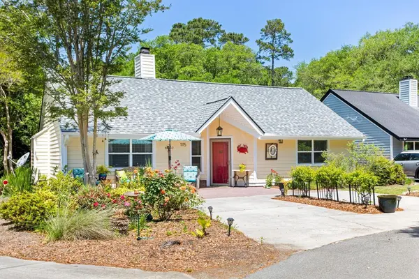 Mount Pleasant SC Home for Sale $470,000,AgentOwned Realty