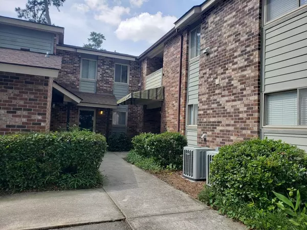 Hanahan SC Home for Sale $174,000,AgentOwned Realty