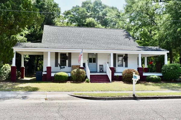 Summerton SC Home for Sale $179,900,AgentOwned Realty