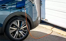 Charging electric cars (EVs) at home,Frank Heitzer