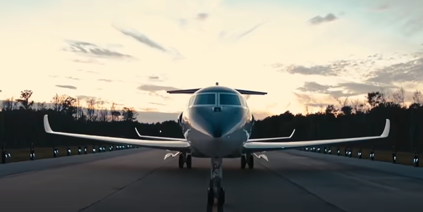 Inside The Largest Private Jet In The World,Luciane Serifovic