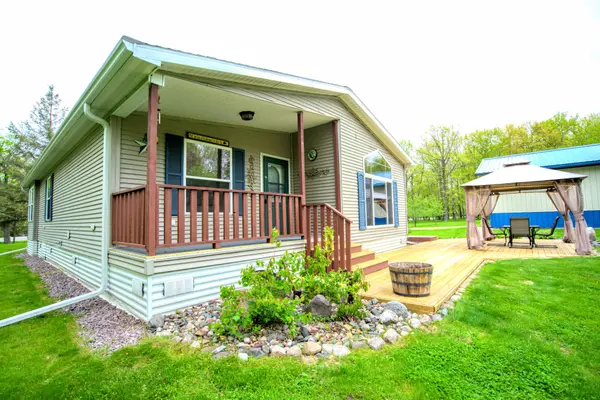 Peaceful Setting Across from Mille Lacs Lake,Chuck Carstensen
