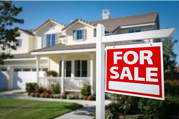 Consumers Agree: It’s a Good Time To Sell Your House,Lisa Barr