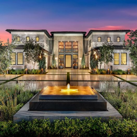 6 Ways to Boost Your Luxury Home Curb Appeal,Luciane Serifovic