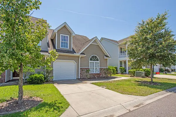 Summerville Home for Sale $275,000,AgentOwned Realty