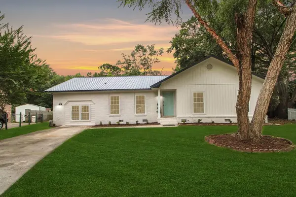 Summerville SC Home for Sale $319,900,AgentOwned Realty