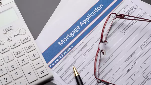 Getting a Legitimate Lender and Getting Pre-Approved,Billee Silva, PA, ABR SRS