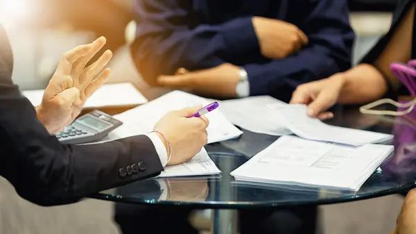 The Functions of an Escrow Agent,Billee Silva, PA, ABR SRS