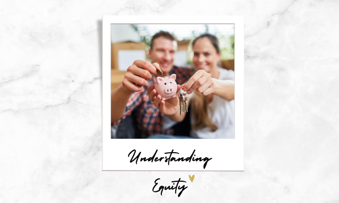 Photo of a couple holding a piggy bank and house keys