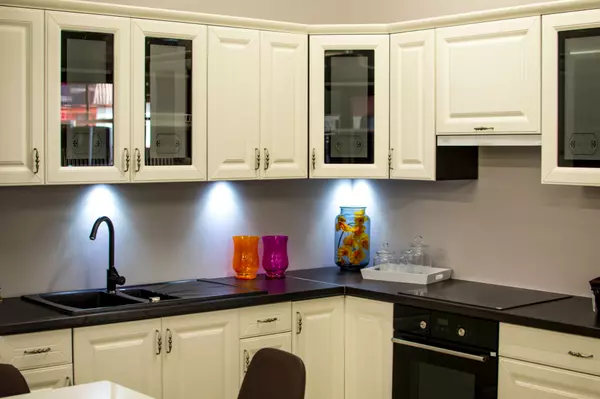 3 INEXPENSIVE (and fast) UPGRADES FOR YOUR HOME,Billee Silva, PA, ABR SRS