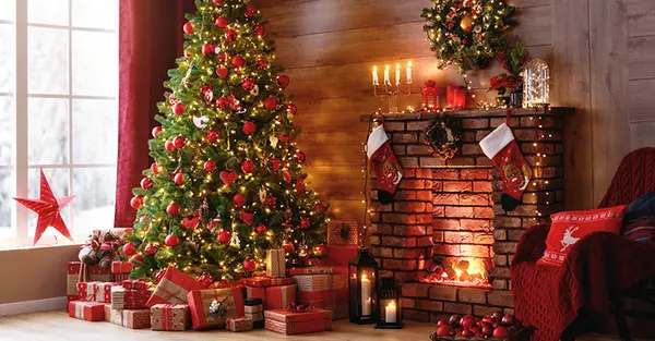 Should You Decorate When Selling Your Home During The Holiday Season?,Billee Silva, PA, ABR SRS