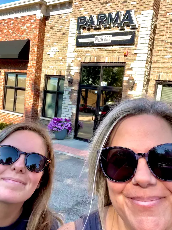 Young's Yums: Parma Pizza Bar,Sara Latta-Young