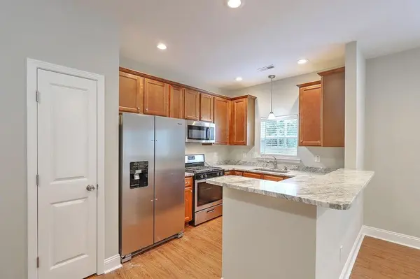 Summerville Home for Sale $275000,AgentOwned Realty