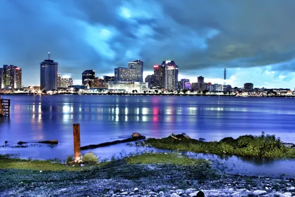 7 Tips For Buying a Home in Algiers Point,Deveney Marshall