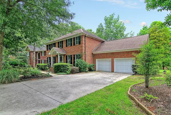 North Charleston House for Sale $535,000,AgentOwned Realty