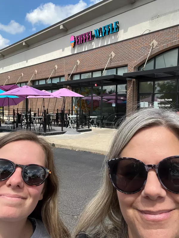 Young's Yums: EIFFEL WAFFLE,Sara Latta-Young