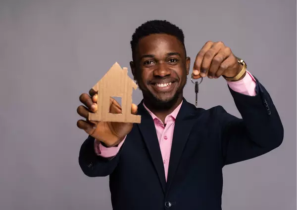 Choosing the RIGHT Real Estate Agent for you,Akia Shaw