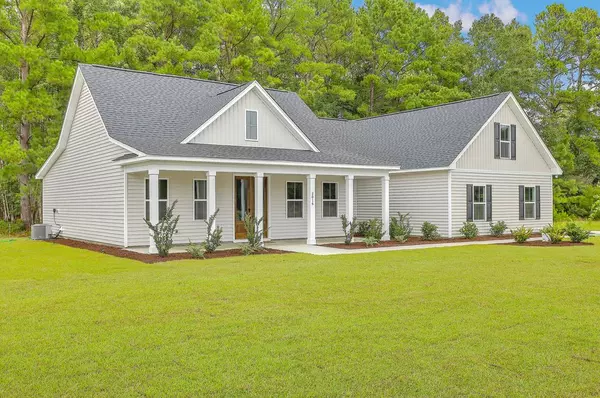 Ridgeville SC Home for Sale $639,500,AgentOwned Realty