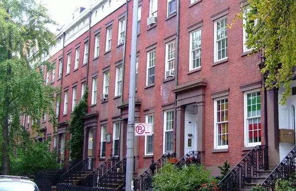 Neighborhood: Chelsea,William Bekisz