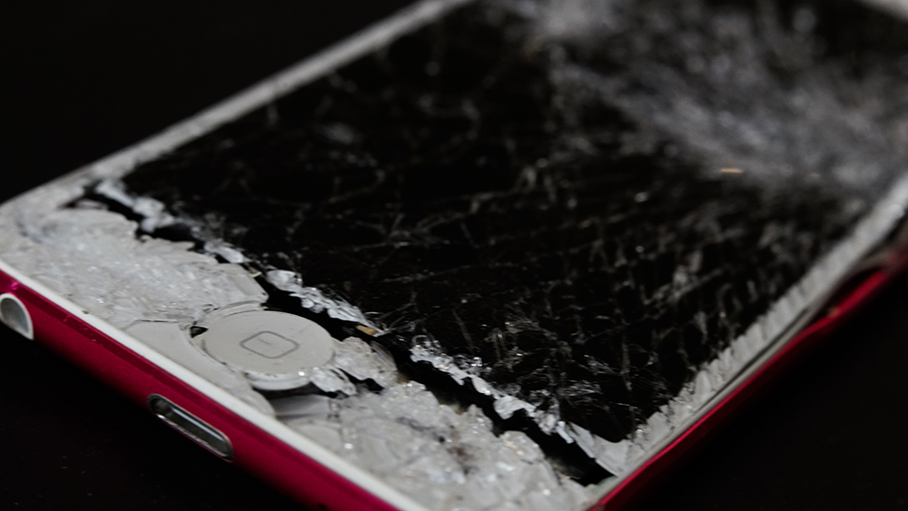 crushed iphone screen