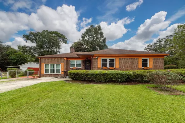 North Charleston SC House for Sale $285,000,AgentOwned Realty