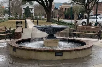 Hutchinson Square - History and Renovations Update,Susan Gardner
