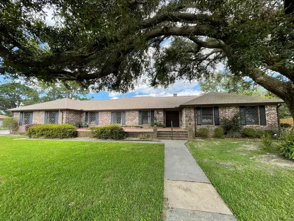 Charleston SC Home for Sale $691,250,AgentOwned Realty