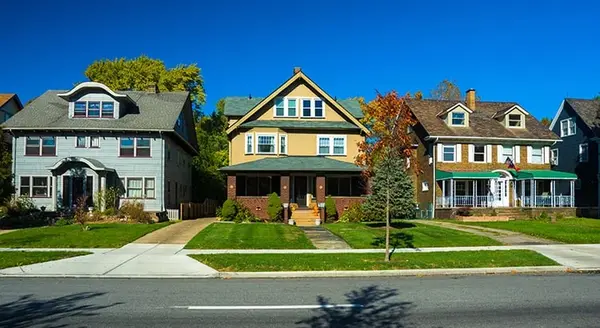 The True Strength of Homeowners Today,Lisa Barr