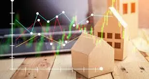 What Experts Say Will Happen with Home Prices Next Year,KCM Crew