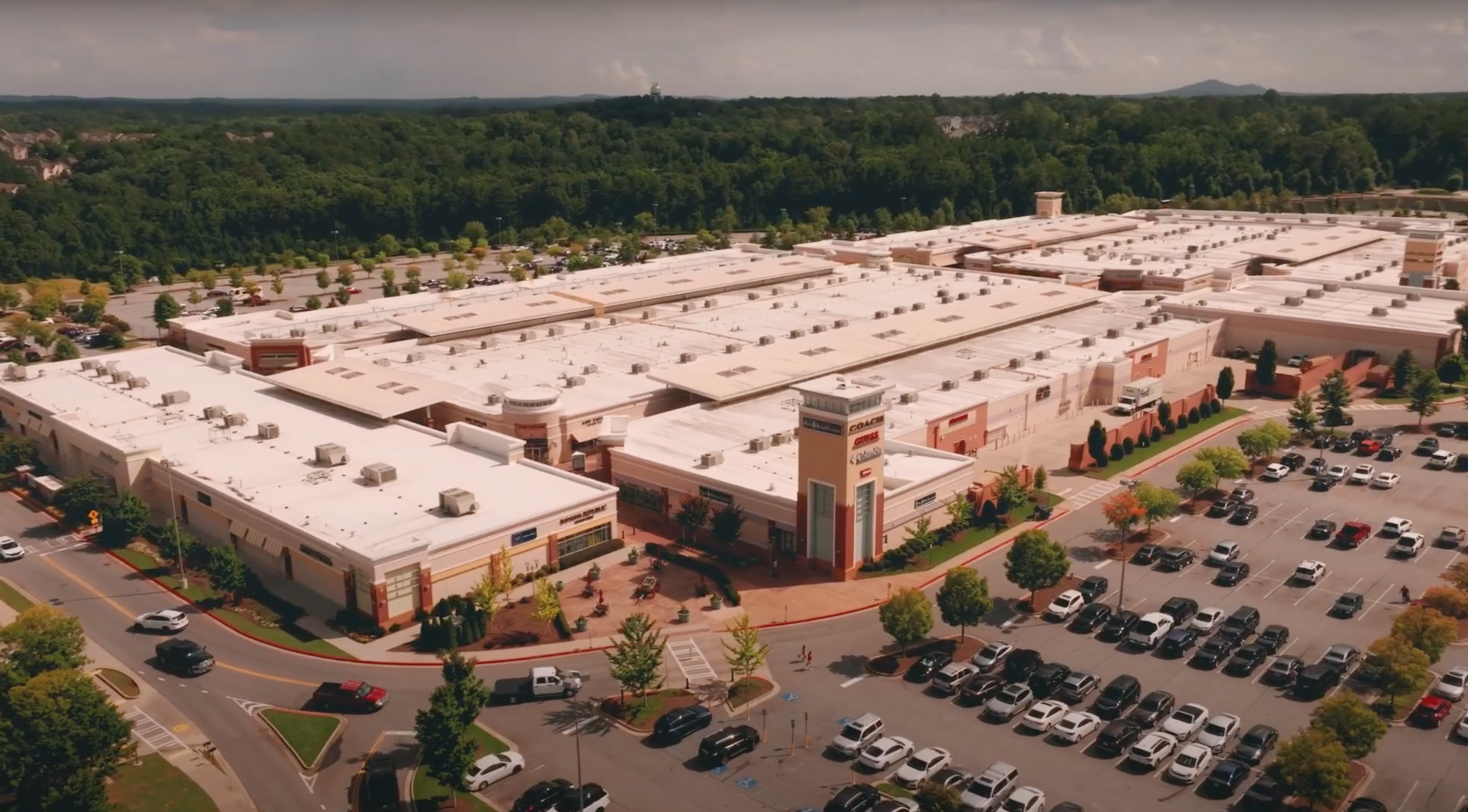 The Outlets at Ridgewalk Parkway