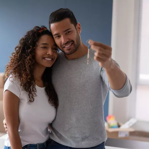 Buying a House for the First Time: What you Should Know! ,Lisbeth Rios