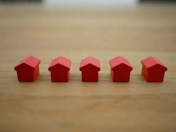 How Homeowner Net Worth Grows with Time,Bernice Devries