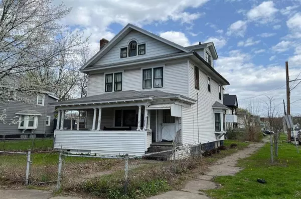 a978098b-17c3-4060-bbb9-8c392c539a9a-abandoned-american-homes-for-sale-timber-house-new-york