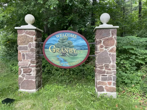 Things to do in the Farmington Valley this Fall!,Stephen Simard