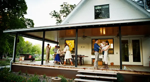 How Multi-Generational Homes Can Make Housing More Affordable in 2023,James Lynch