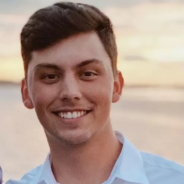 Why choose me to be your realtor?!